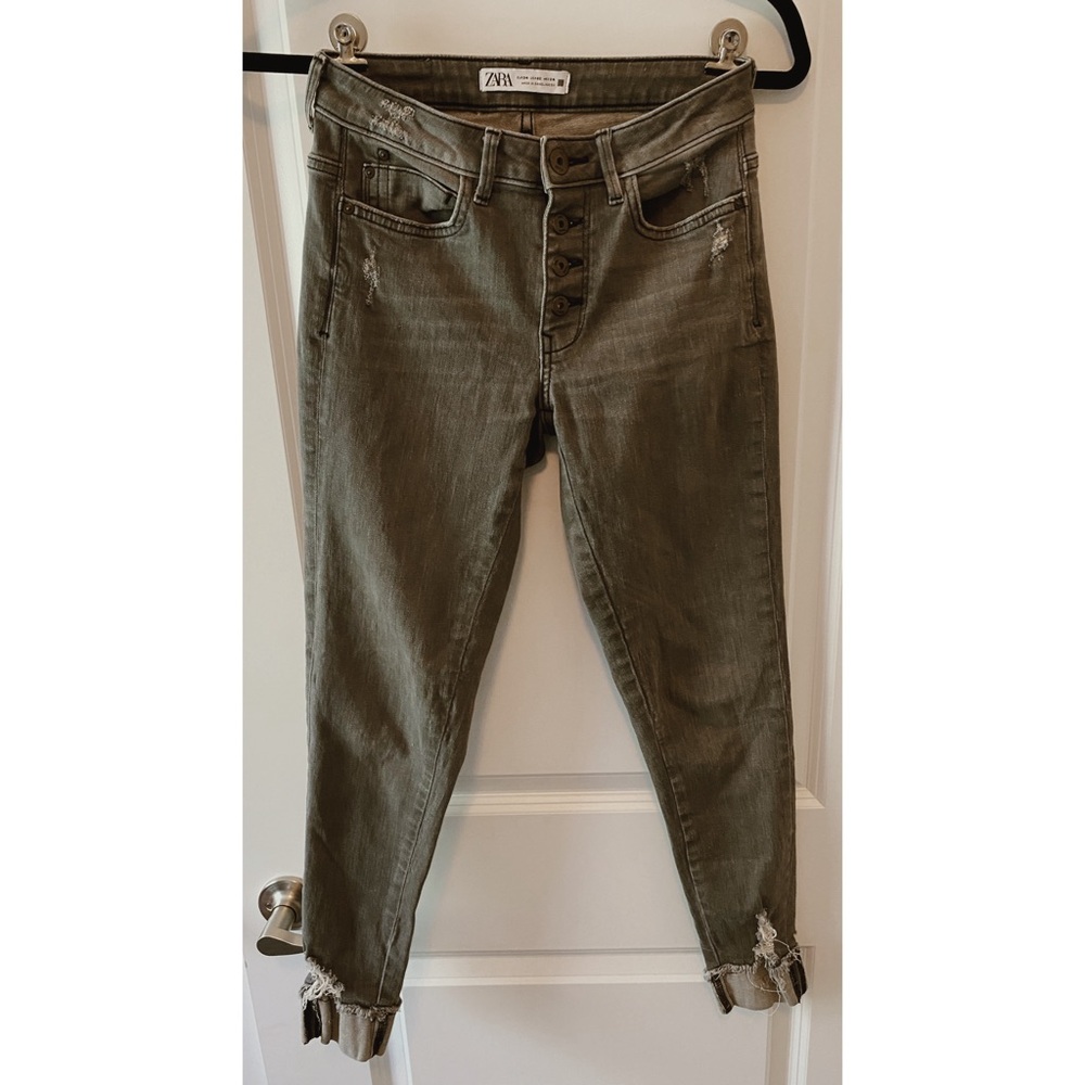 Zara Gray Destroyed Denim Jeans Zip Fly High Waist Size 2